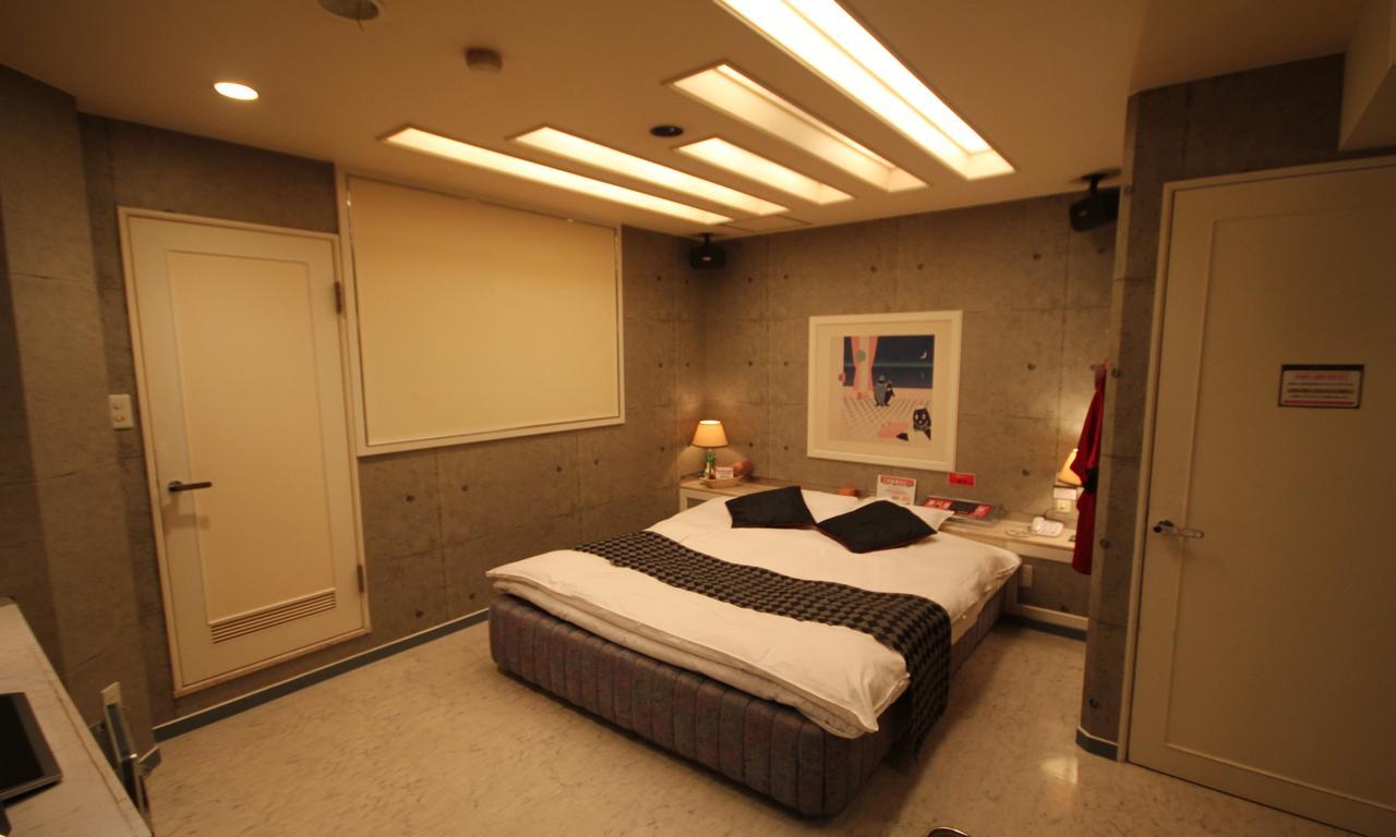 Hotel Dressy (Adults Only) Himeji Exteriör bild