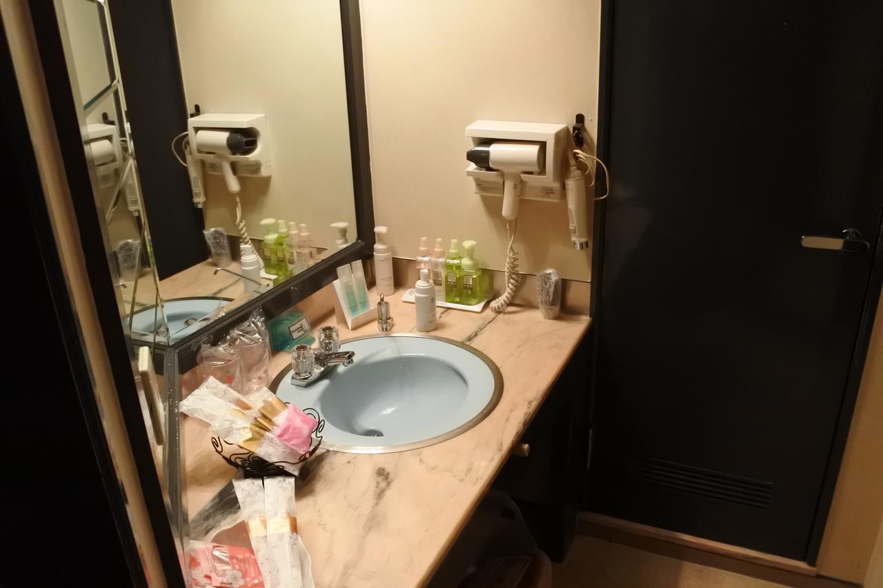 Hotel Dressy (Adults Only) Himeji Exteriör bild